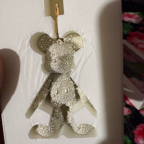 Disney x BaubleBar Pearl Mickey Keychain - Picture 2 of 3